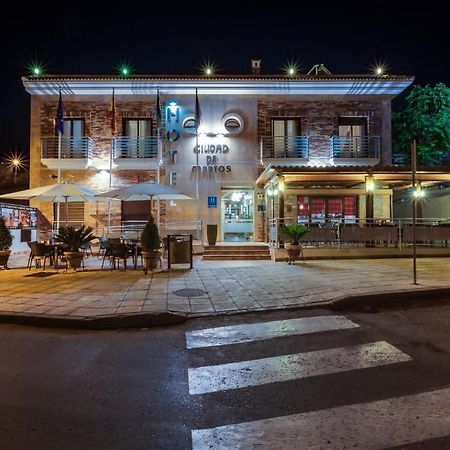 Hotel Ciudad De Martos Eksteriør bilde